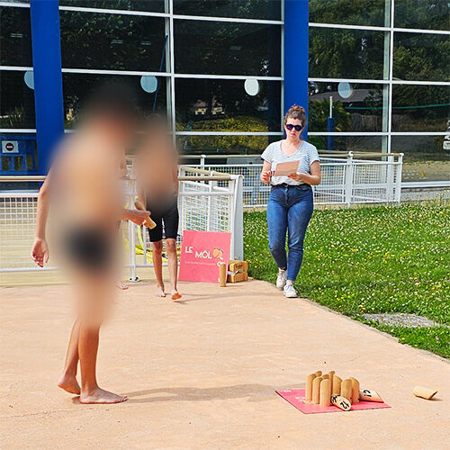 Le MölQ - Outil ludique pédagogique, jeu événementiel pour sensibiliser les jeunes à la sexualité