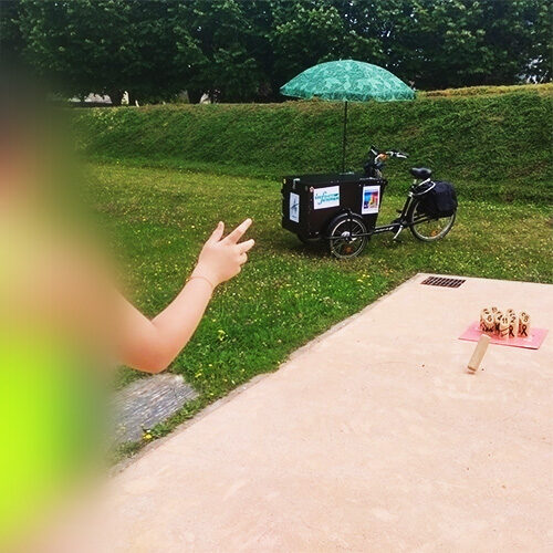 Le MölQ - Outil ludique pédagogique, jeu événementiel pour sensibiliser les jeunes à la sexualité